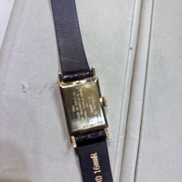 Vintage Hamilton 14K Yellow Gold Watch – Caliber 982M (Circa 1940s–50s) - Picture 2 of 9